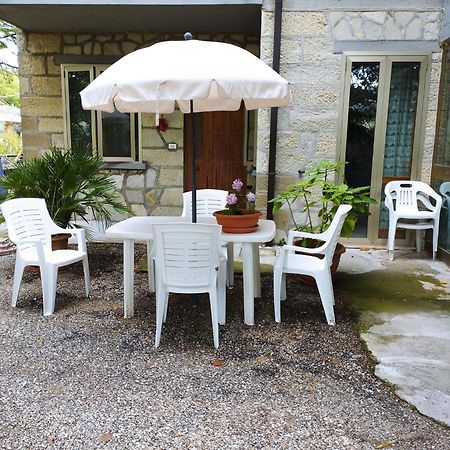 Casa Giulia Apartment Mercatino Conca Bagian luar foto